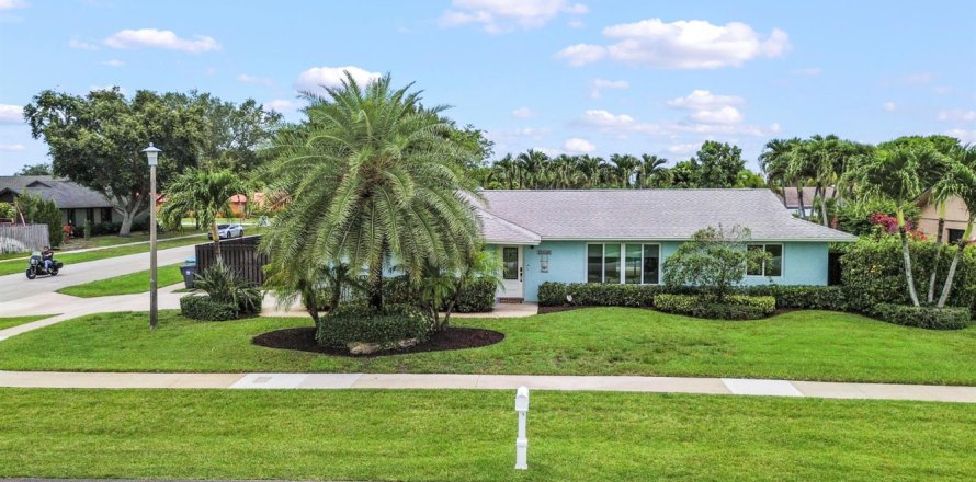 Villa ou maison à Wellington, Floride 4 chambres, 166.3 m2 № 2085233
