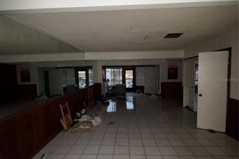Condominio en venta en Summerfield, Florida, 2 dormitorios, 124.86 m2 № 2102792 - foto 4