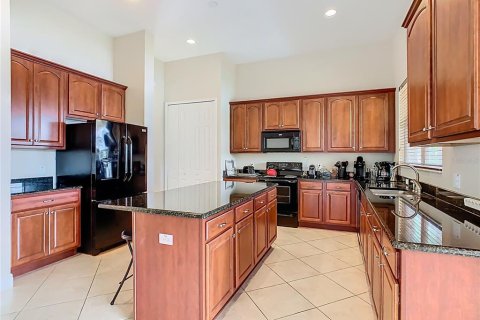 Villa ou maison à vendre à Kissimmee, Floride: 3 chambres, 190.08 m2 № 1886341 - photo 10