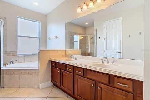 Villa ou maison à vendre à Kissimmee, Floride: 3 chambres, 190.08 m2 № 1886341 - photo 20