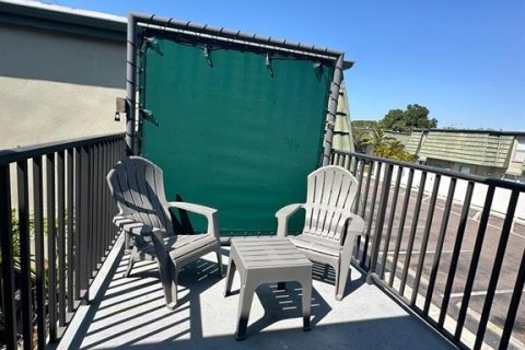 Copropriété à vendre à Clearwater, Floride: 2 chambres, 75.53 m2 № 1648738 - photo 4