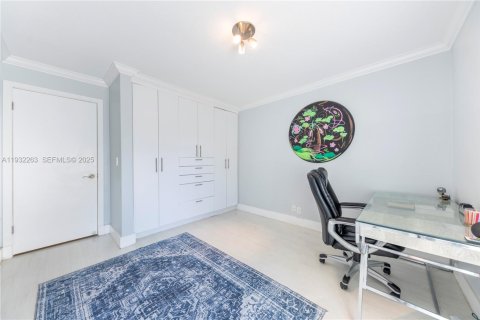 Купить виллу или дом в Дирфилд-Бич, Флорида 3 спальни, 138.8м2, № 1990820 - фото 30