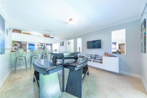 Купить виллу или дом в Дирфилд-Бич, Флорида 3 спальни, 138.8м2, № 1990820 - фото 21