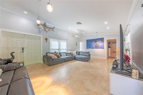 Купить виллу или дом в Дирфилд-Бич, Флорида 3 спальни, 138.8м2, № 1990820 - фото 18