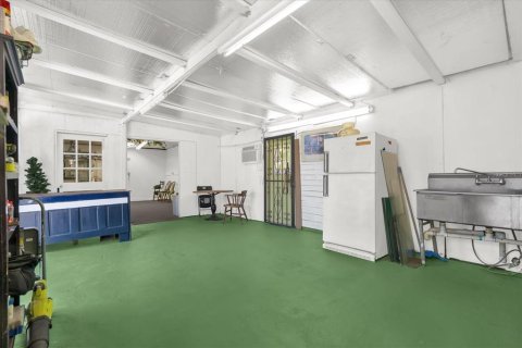 Commercial property in Dundee, Florida 185.25 sq.m. № 2133732 - photo 10