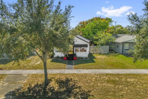 Commercial property in Dundee, Florida 185.25 sq.m. № 2133732 - photo 23