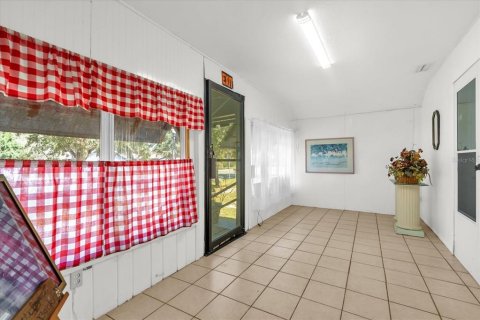 Commercial property in Dundee, Florida 185.25 sq.m. № 2133732 - photo 18