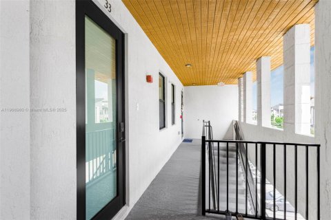 Купить кондоминиум в Дорал, Флорида 2 спальни, 97.36м2, № 1964726 - фото 4