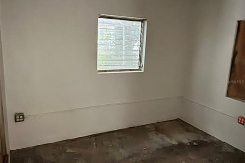Commercial property in Brandon, Florida 137.5 sq.m. № 1736446 - photo 8