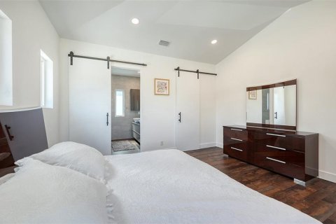 Villa ou maison à vendre à Nokomis, Floride: 4 chambres, 306.39 m2 № 2409806 - photo 30