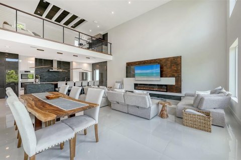 Villa ou maison à vendre à Nokomis, Floride: 4 chambres, 306.39 m2 № 2409806 - photo 7