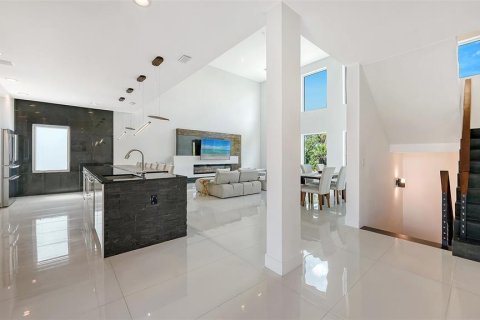 Villa ou maison à vendre à Nokomis, Floride: 4 chambres, 306.39 m2 № 2409806 - photo 9