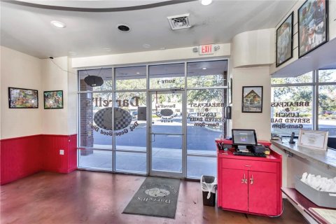 Propiedad comercial en alquiler en Gainesville, Florida, 231.23 m2 № 1803333 - foto 5