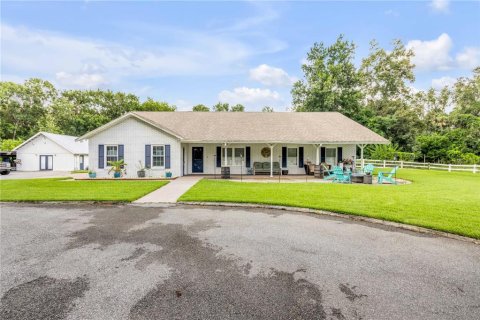 House in Edgewater, Florida 3 bedrooms, 217.67 sq.m. № 1843198 - photo 11