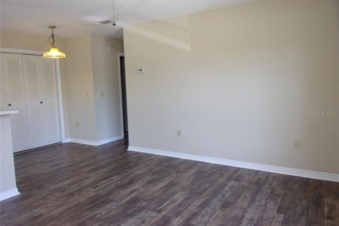 Condo in Crystal River, Florida, 1 bedroom  № 1776781 - photo 4
