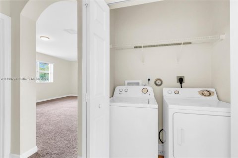 Снять в аренду кондоминиум в Хомстед, Флорида 3 спальни, 98.66м2, № 1950593 - фото 19