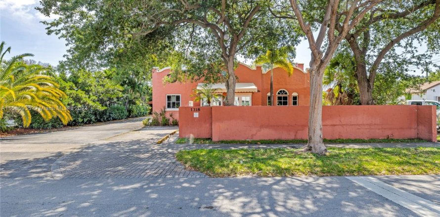 Office in Fort Lauderdale, Florida № 1172867