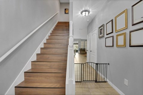 Touwnhouse à vendre à Sanford, Floride: 3 chambres, 153.57 m2 № 2324053 - photo 15