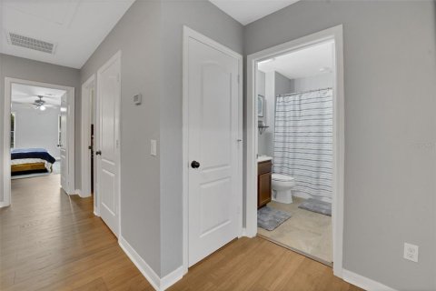 Touwnhouse à vendre à Sanford, Floride: 3 chambres, 153.57 m2 № 2324053 - photo 19