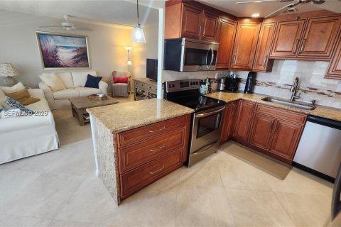 Condo à Deerfield Beach, Floride, 2 chambres № 2078843