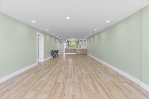 Copropriété à vendre à Coconut Creek, Floride: 2 chambres, 118.17 m2 № 2403871 - photo 9