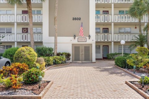 Copropriété à vendre à Coconut Creek, Floride: 2 chambres, 118.17 m2 № 2403871 - photo 23