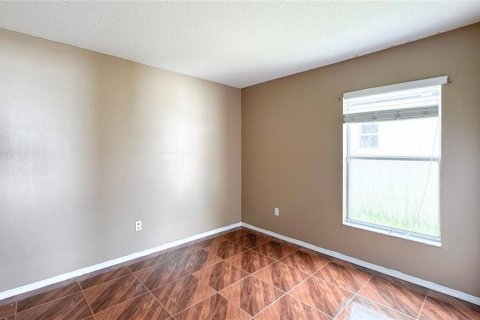 Casa en alquiler en Orlando, Florida, 3 dormitorios, 138.98 m2 № 1879729 - foto 13