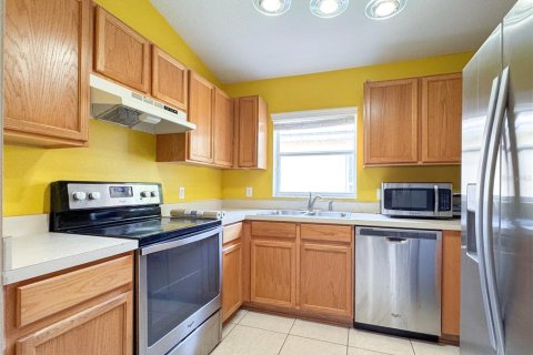 Casa en alquiler en Orlando, Florida, 3 dormitorios, 138.98 m2 № 1879729 - foto 8