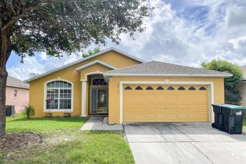 Casa en alquiler en Orlando, Florida, 3 dormitorios, 138.98 m2 № 1879729 - foto 1