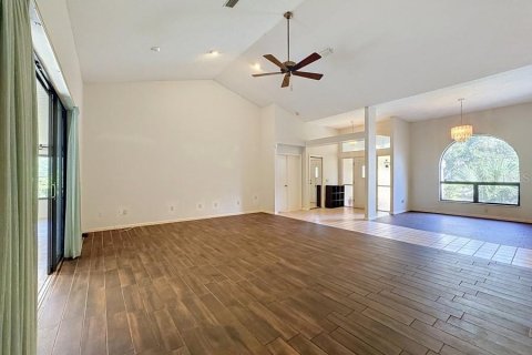 House in Homosassa, Florida 3 bedrooms, 234.3 sq.m. № 2391133 - photo 5