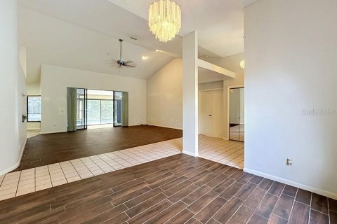 House in Homosassa, Florida 3 bedrooms, 234.3 sq.m. № 2391133 - photo 9