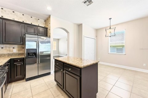 Casa en venta en Apopka, Florida, 4 dormitorios, 182.46 m2 № 2098820 - foto 9