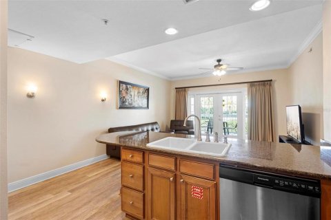 Copropriété à vendre à Four Corners, Floride: 3 chambres, 124.86 m2 № 1657618 - photo 10
