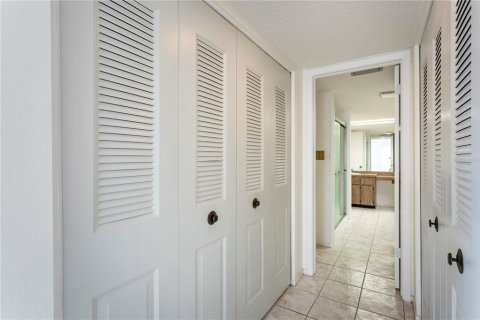 Copropriété à louer à Holiday, Floride: 2 chambres, 103.49 m2 № 2109606 - photo 19