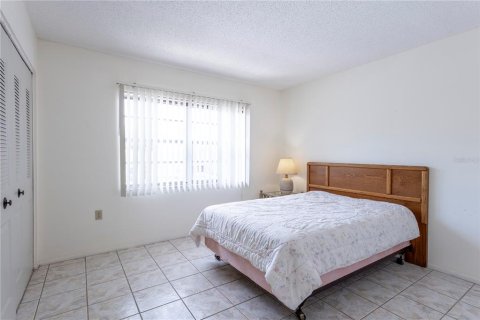 Copropriété à louer à Holiday, Floride: 2 chambres, 103.49 m2 № 2109606 - photo 26