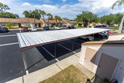 Copropriété à louer à Holiday, Floride: 2 chambres, 103.49 m2 № 2109606 - photo 5