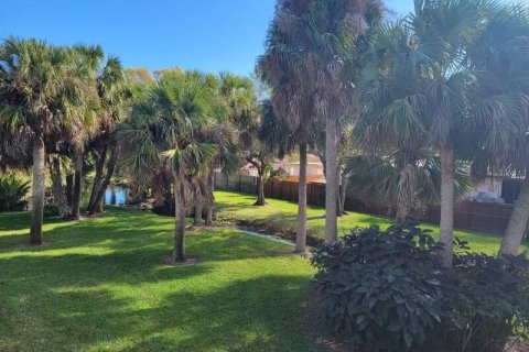 Appartement à louer à St. Lucie, Floride: 2 chambres, 110.55 m2 № 2185200 - photo 5