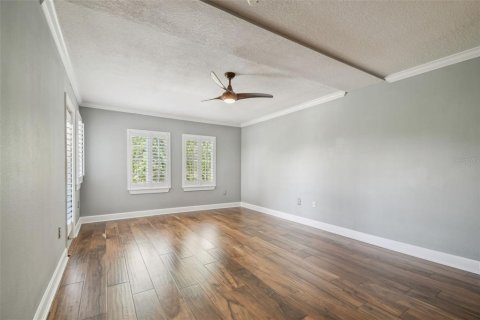 Condo in Tampa, Florida, 2 bedrooms № 2393913 - photo 13