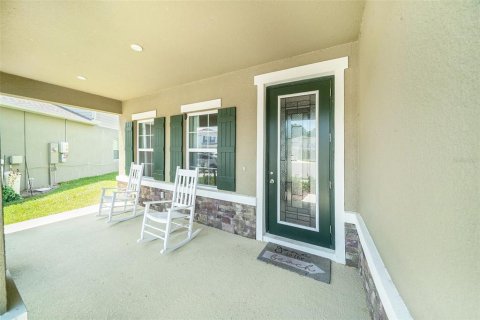 Casa en venta en Land O' Lakes, Florida, 4 dormitorios, 259.38 m2 № 1650242 - foto 5