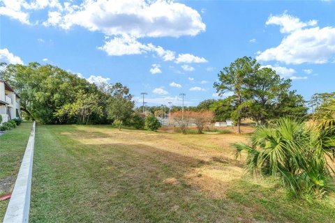 Condo in Ocala, Florida, 2 bedrooms № 2218364 - photo 26