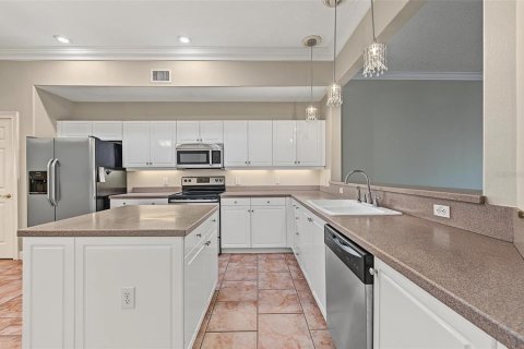 Touwnhouse à louer à Palm Harbor, Floride: 3 chambres, 337.51 m2 № 2415153 - photo 8