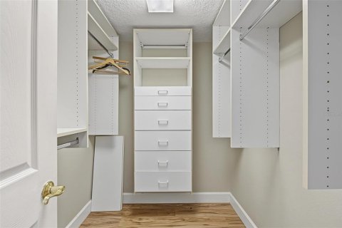 Touwnhouse à louer à Palm Harbor, Floride: 3 chambres, 337.51 m2 № 2415153 - photo 23