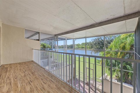 Touwnhouse à louer à Palm Harbor, Floride: 3 chambres, 337.51 m2 № 2415153 - photo 21