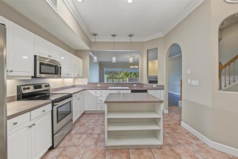 Touwnhouse à louer à Palm Harbor, Floride: 3 chambres, 337.51 m2 № 2415153 - photo 10