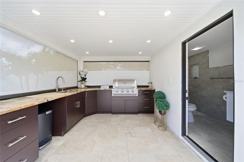 Villa ou maison à vendre à Kenneth City, Floride: 3 chambres, 131.55 m2 № 2347212 - photo 26