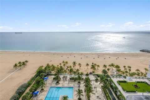 Copropriété à vendre à Fort Lauderdale, Floride: 2 chambres, 177.63 m2 № 2084421 - photo 28