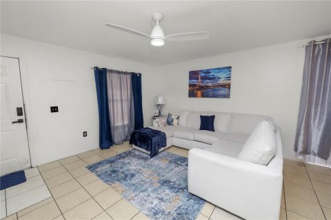 Propiedad comercial en venta en Bartow, Florida, 6 dormitorios, 227.61 m2 № 2099590 - foto 5