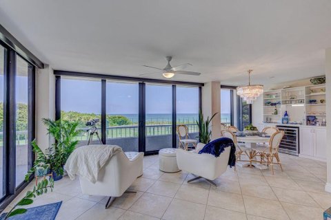 Condo in Riviera Beach, Florida, 2 bedrooms  № 2187249 - photo 21