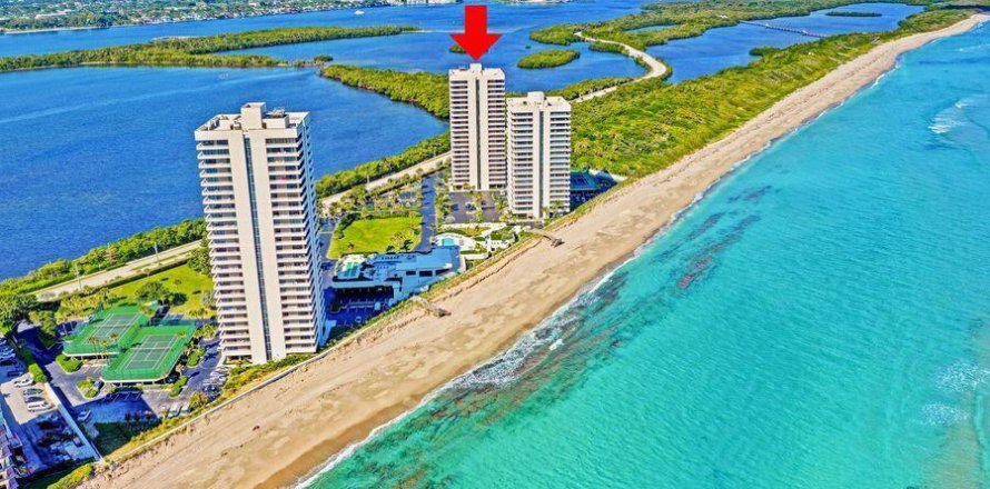 Condo in Riviera Beach, Florida, 2 bedrooms  № 2187249