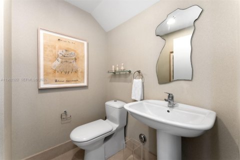 Купить кондоминиум в Майами-Бич, Флорида 3 спальни, 279.17м2, № 2043460 - фото 20